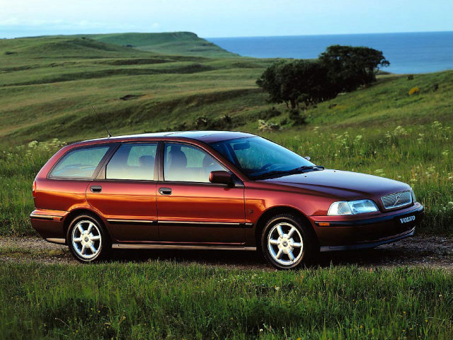 VOLVO V40 универсал (VW)