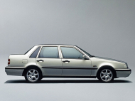 VOLVO 460 L седан (464)