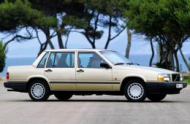 VOLVO 740 седан (744)