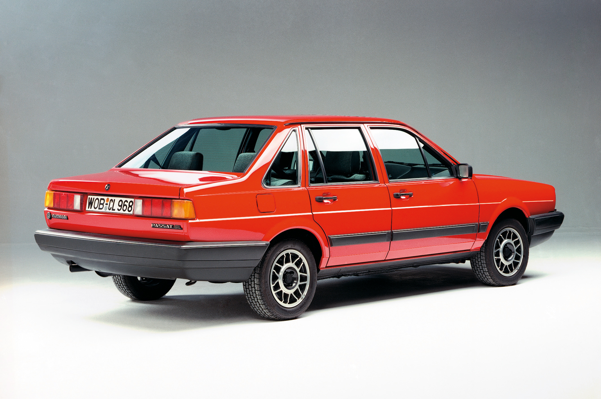 VW PASSAT седан (32)