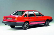 VW CARAT седан (32B)