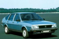 VW CARAT (32B)