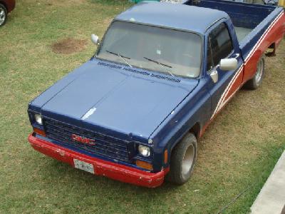 CHEVROLET C2500 пикап