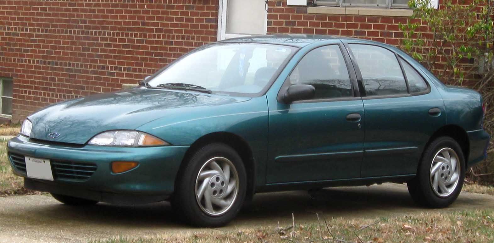CHEVROLET CAVALIER седан