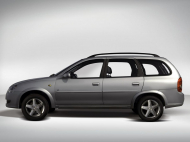 CHEVROLET CORSA универсал