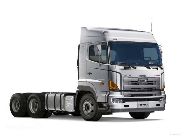 HINO Serie 700