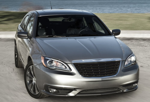 CHRYSLER 200 седан