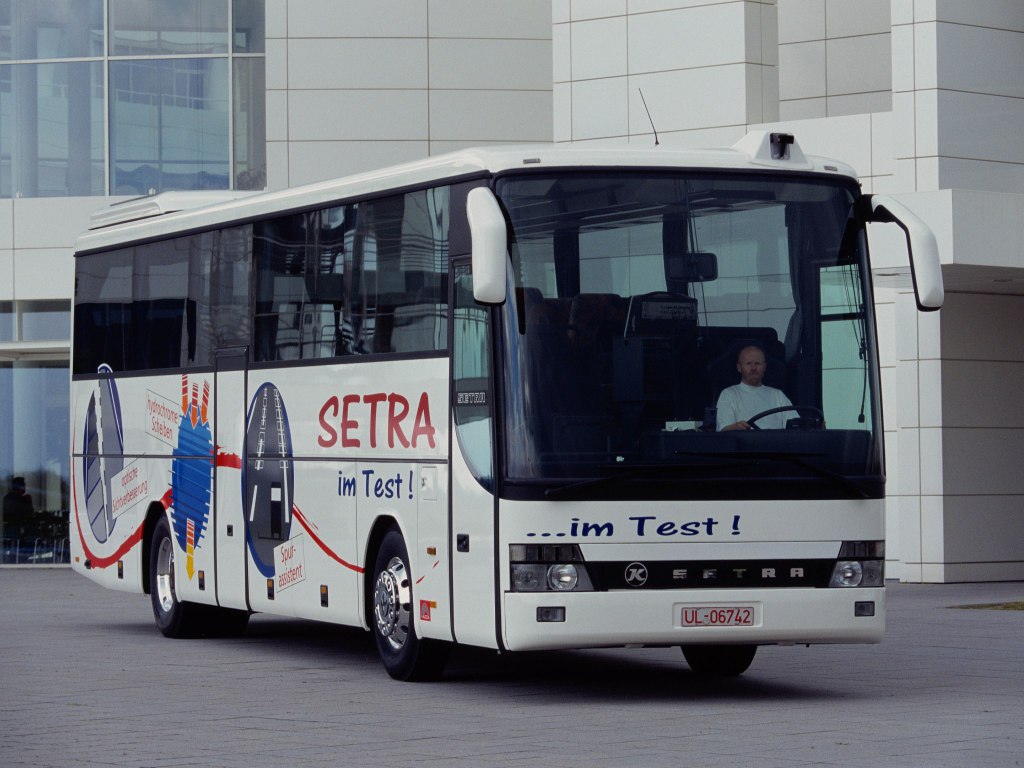 SETRA Series 300