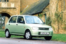DAIHATSU CUORE V (L5)