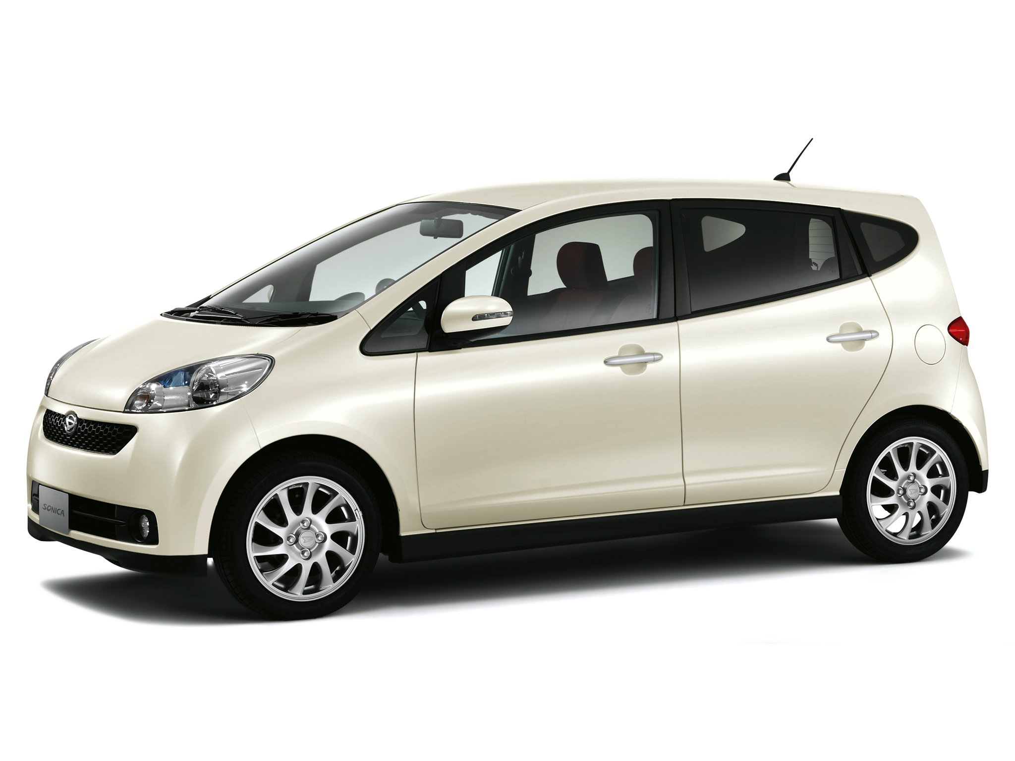 DAIHATSU SONICA