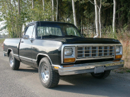 DODGE RAM 150 пикап