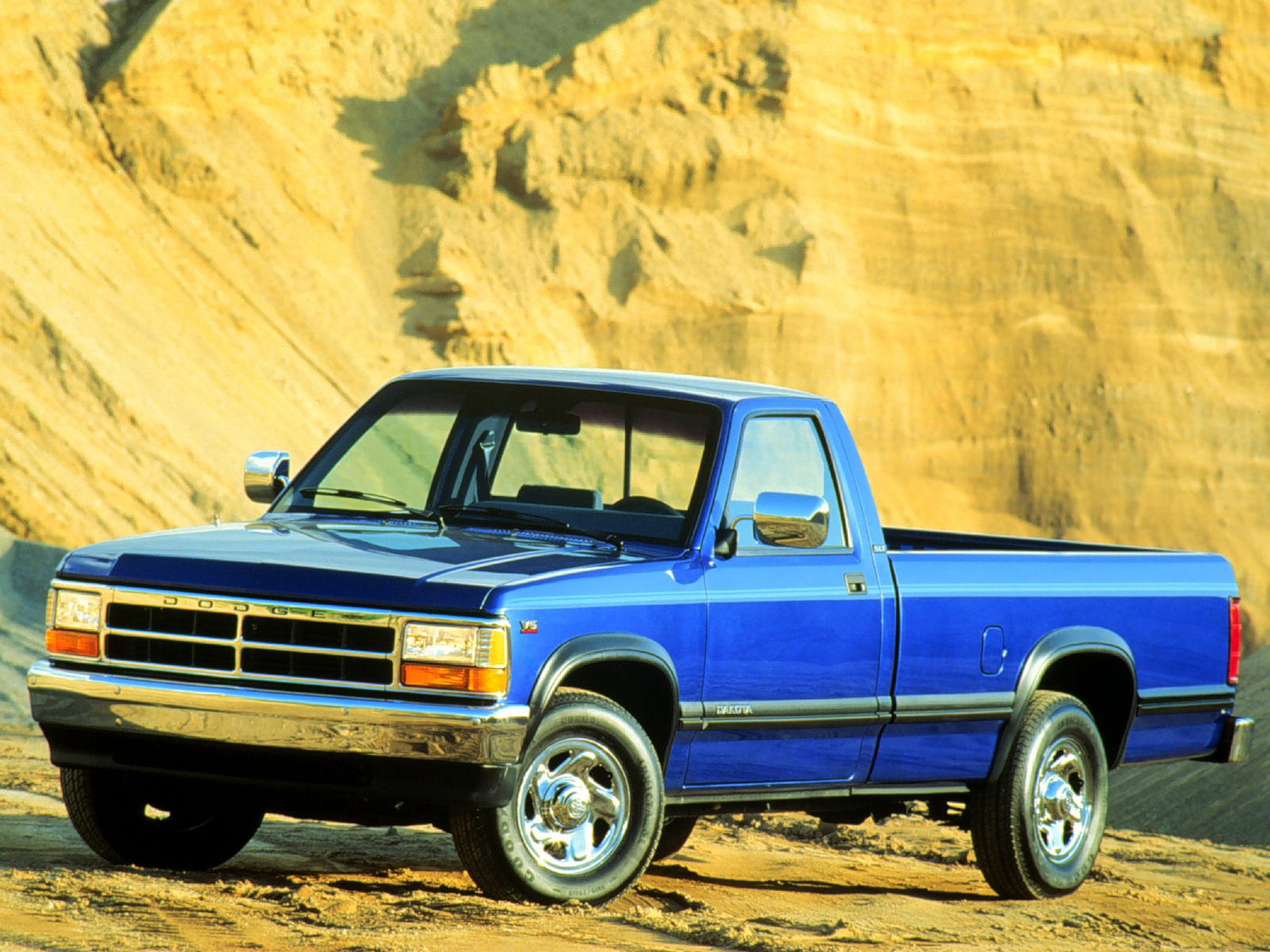DODGE DAKOTA