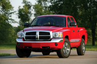 DODGE DAKOTA