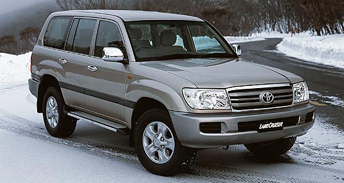 TOYOTA (FAW) LAND CRUISER 200