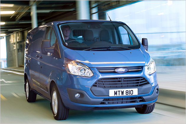 FORD TOURNEO CUSTOM автобус