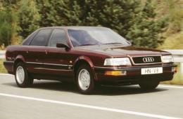 AUDI V8 седан (44_, 4C_)
