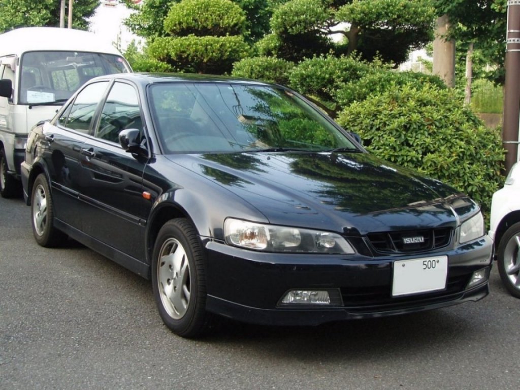 ISUZU ASKA