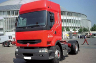 RENAULT TRUCKS Premium