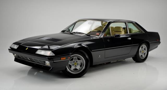 FERRARI 412 i