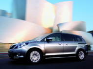 MAZDA MPV III