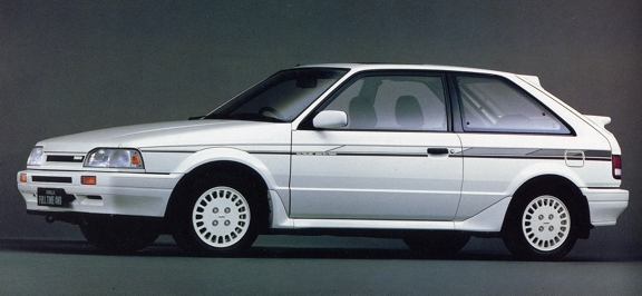 MAZDA FAMILIA II хетчбек (BD)