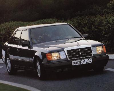 MERCEDES-BENZ COUPE (C124)