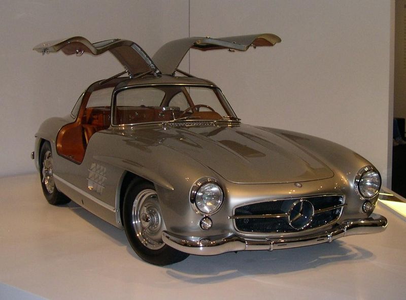 MERCEDES-BENZ GULLWING (W198)