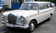 MERCEDES-BENZ HECKFLOSSE (W110)