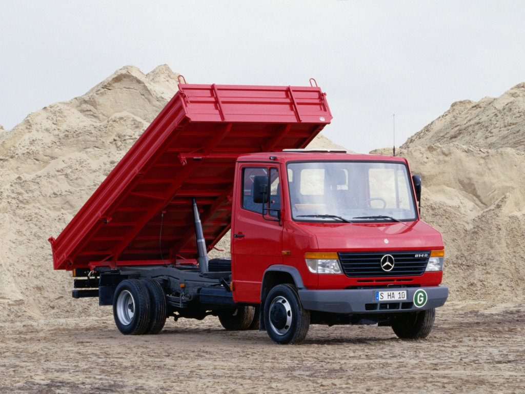 MERCEDES-BENZ VARIO самосвал
