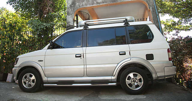 MITSUBISHI ADVENTURE (D05W)