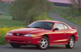 FORD USA MUSTANG (C)