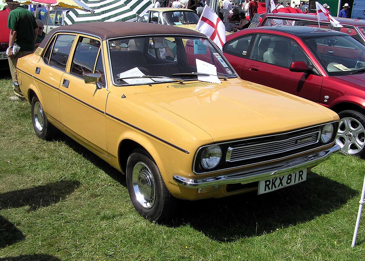 MORRIS MARINA II седан