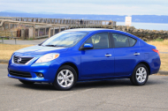 NISSAN VERSA