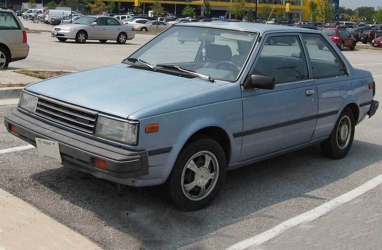 NISSAN TSURU I (B11)
