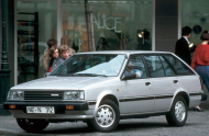NISSAN SUNNY   универсал (B11)