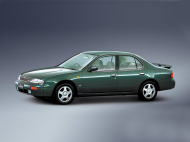 NISSAN BLUEBIRD седан (U13)