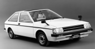 NISSAN PULSAR хетчбек