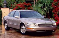 BUICK PARK AVENUE седан