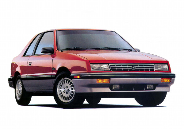 PLYMOUTH SUNDANCE купе
