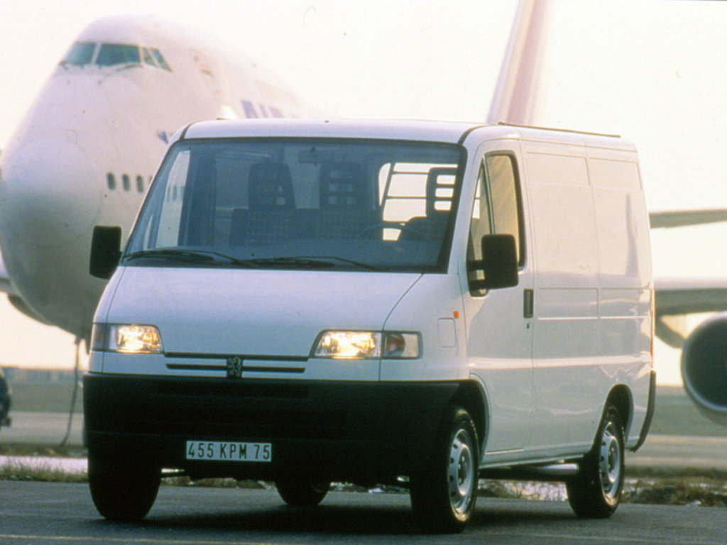 PEUGEOT BOXER грузовой (ZCT_)