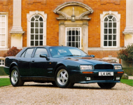 ASTON MARTIN VIRAGE Saloon