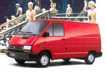 RENAULT TRAFIC грузовой (PXX)