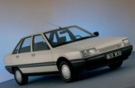 RENAULT 21 седан (L48_)