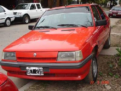 RENAULT 9 седан (L42_)