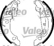 Комлект тормозных накладок VALEO 554843
