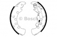 Комлект тормозных накладок BOSCH 0 986 487 716