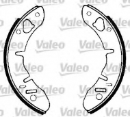 Комлект тормозных накладок VALEO 562047