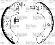 Комлект тормозных накладок VALEO 562073