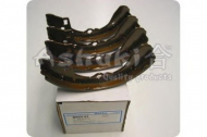 Комлект тормозных накладок ASHUKI M065-01